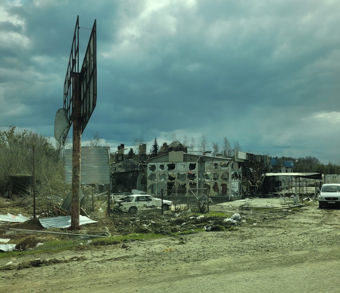 Zerstörung in Kiew, Ukraine