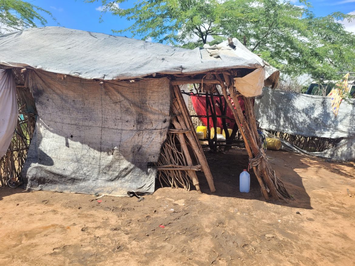 Die Hütte von Saruro im Flüchtlingscamp Dadaab in Kenia.