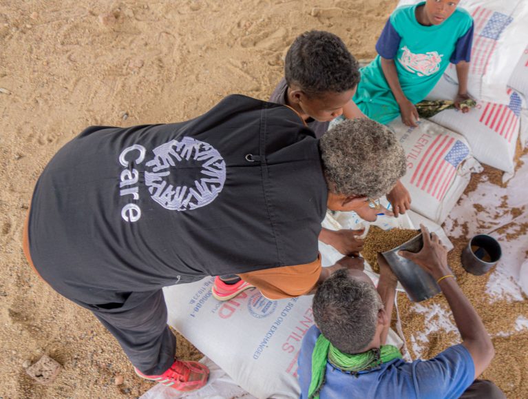 CARE leistet im Sudan humanitäre Nothilfe. Bitte spenden Sie für den Hilfseinsatz!