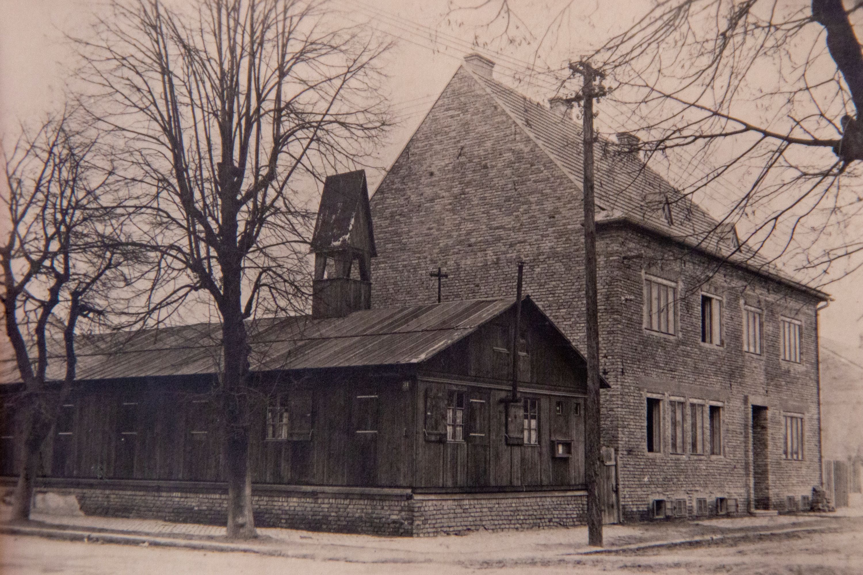 Paulmayer-Pfarrhaus und Holzkirche Korneuburg