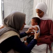 Aufbaunahrung für Kinder in Gaza: Unterstützen Sie CARE mit einer Spende!