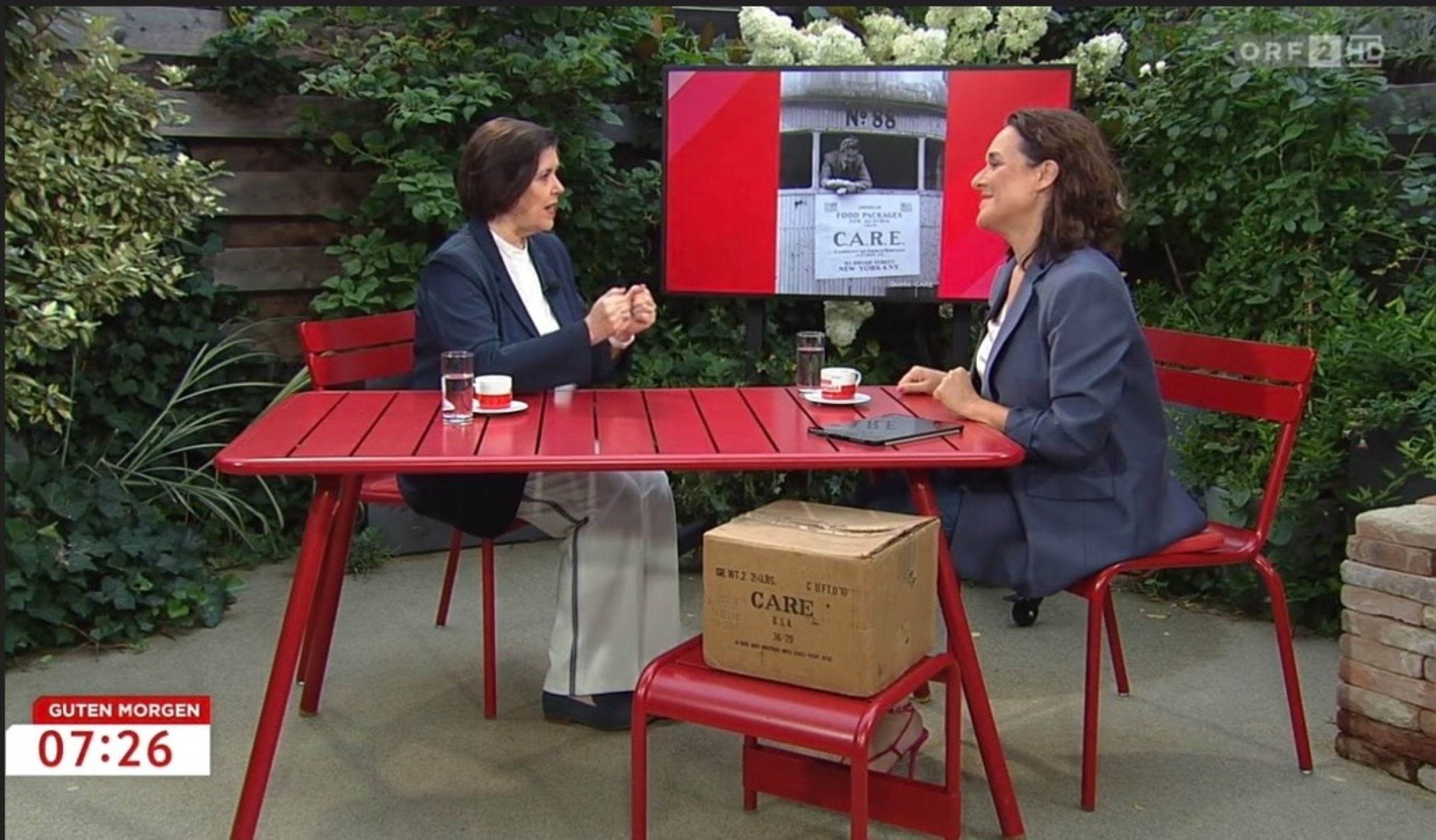 Andrea Barschdorf-Hager, CARE Österreich Geschäftsführerin, zu Gast in der ORF-Sendung „Guten Morgen Österreich“ am 7. August 2026. CARE-Pakete®, Hilfe damals wie heute – eine Zeitreise der Verpackung und der Zusammensetzung der Inhalte von 1945/46 bis 2026.