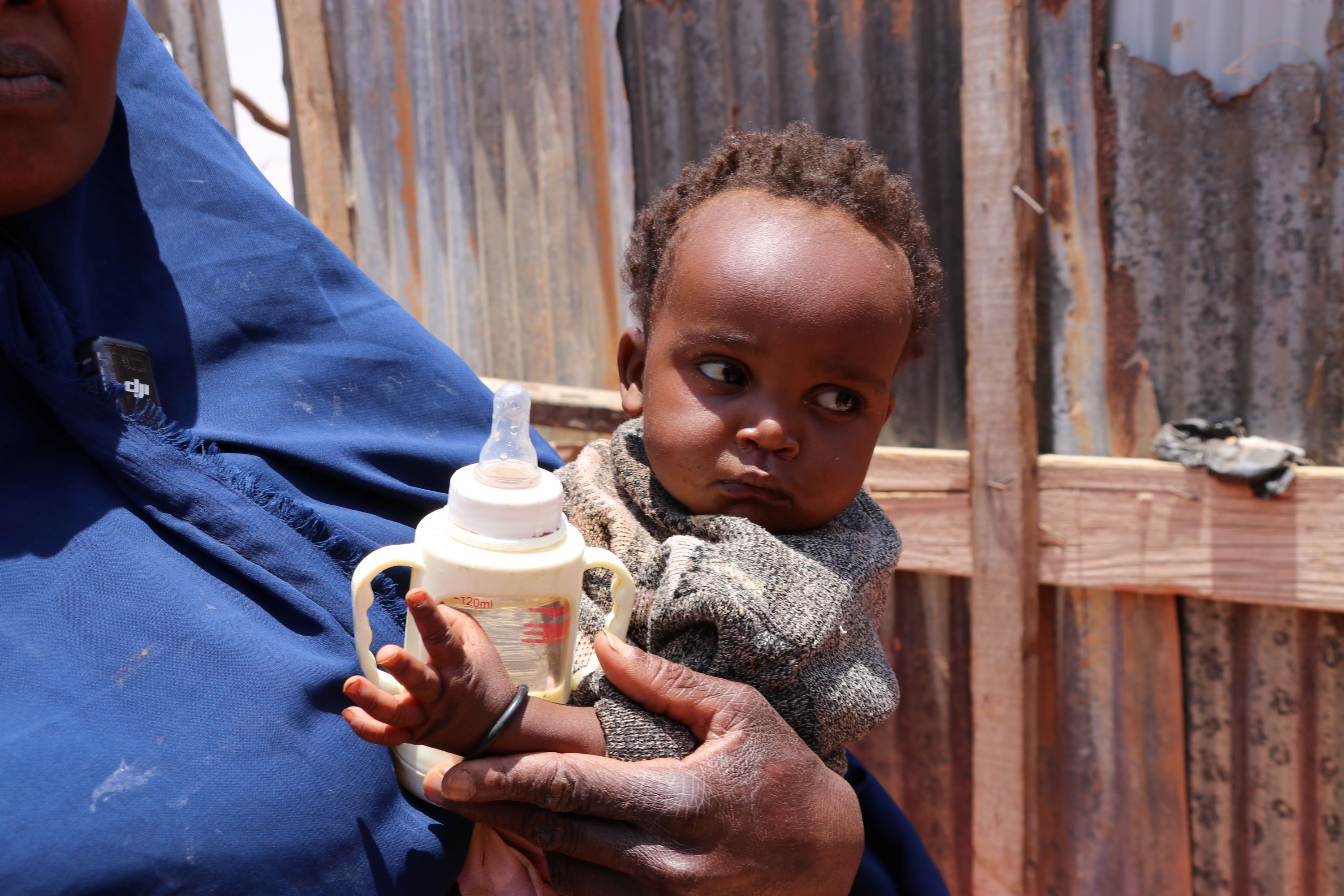 SomaliaHungerTrinkflasche